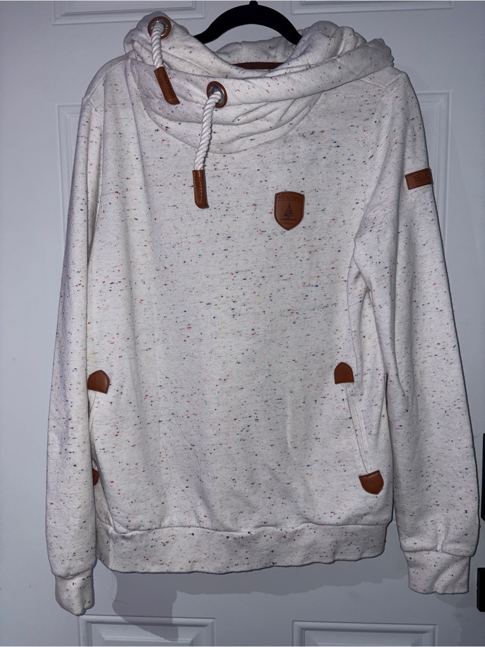 Wanakome Cream Speckled Funnel-Neck Hoodie with Brown Trim